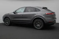 Porsche Cayenne din 2022 cu 63.072 km - oferta POR147045 - foto 10