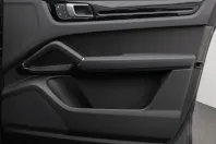 Porsche Cayenne din 2022 cu 63.072 km - oferta POR147045 - foto 32