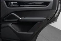 Porsche Cayenne din 2022 cu 63.072 km - oferta POR147045 - foto 33