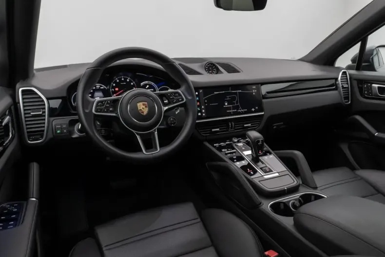 Porsche Cayenne din 2022 cu 63.072 km - oferta POR147045 - foto 39