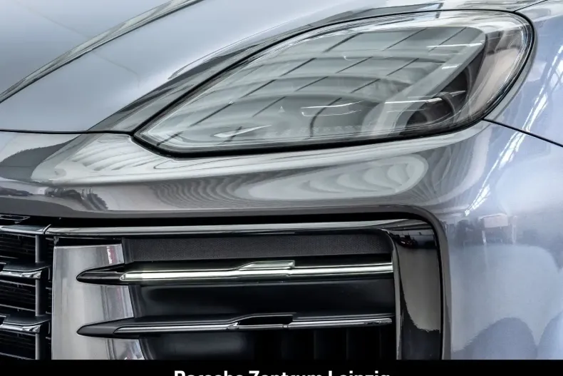 Porsche Cayenne din 2024 cu 23.597 km - oferta POR147046 - foto 9