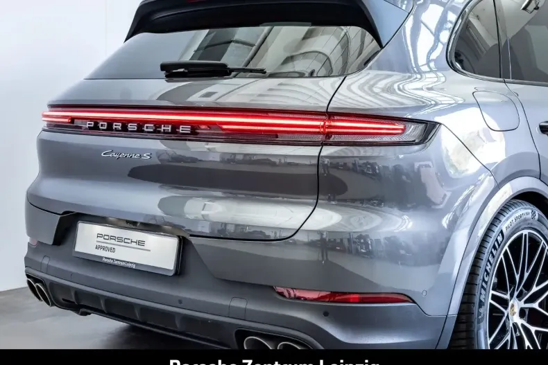 Porsche Cayenne din 2024 cu 23.597 km - oferta POR147046 - foto 13