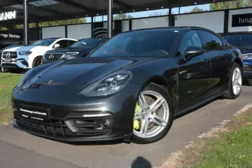 Porsche Panamera din 2022 - oferta POR147049