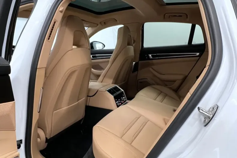 Porsche Panamera din 2024 cu 28.400 km - oferta POR147051 - foto 21