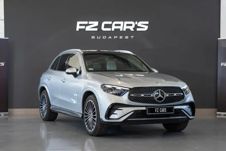 Mercedes-Benz GLC 300 din 2023 cu 13.530 km - oferta MER147081 - foto 1
