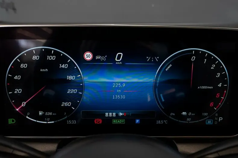 Mercedes-Benz GLC 300 din 2023 cu 13.530 km - oferta MER147081 - foto 9