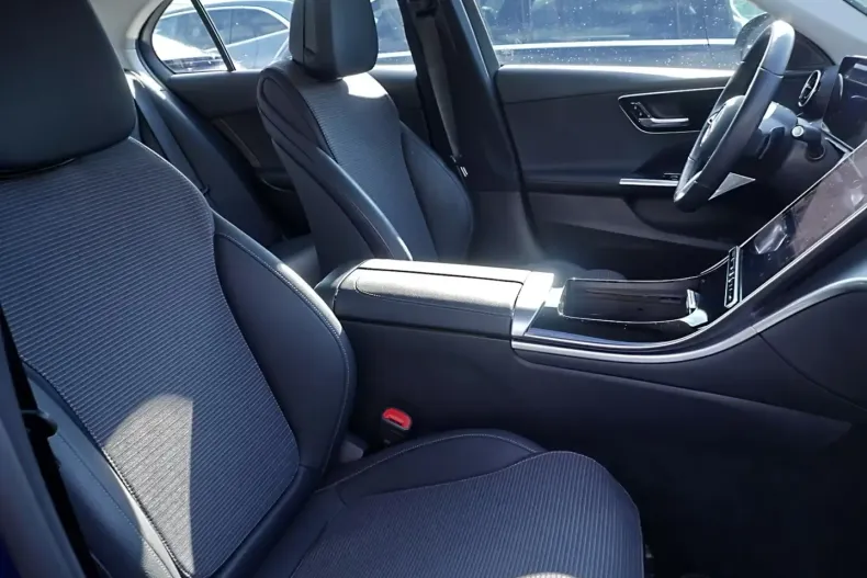 Mercedes-Benz C 180 din 2024 cu 13.414 km - oferta MER147082 - foto 8