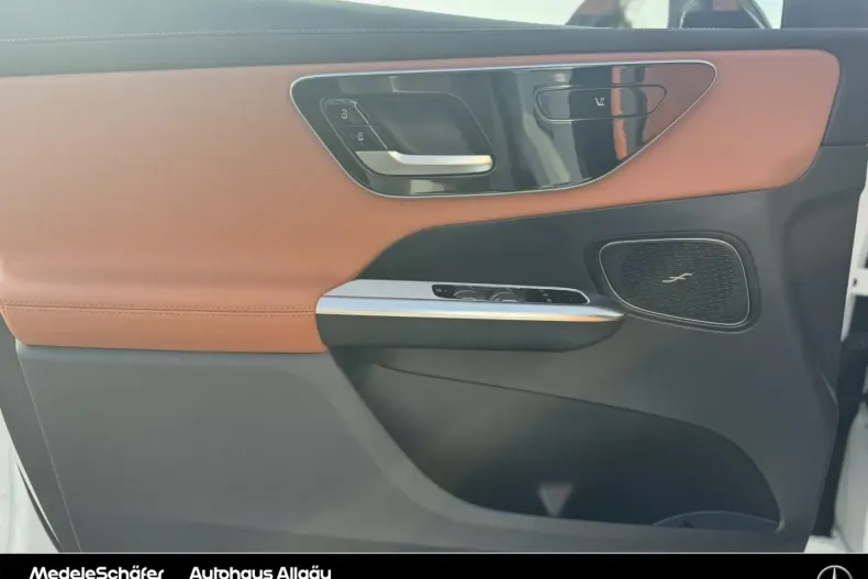 Mercedes-Benz GLC 220 din 2024 cu 16.259 km - oferta MER147087 - foto 11