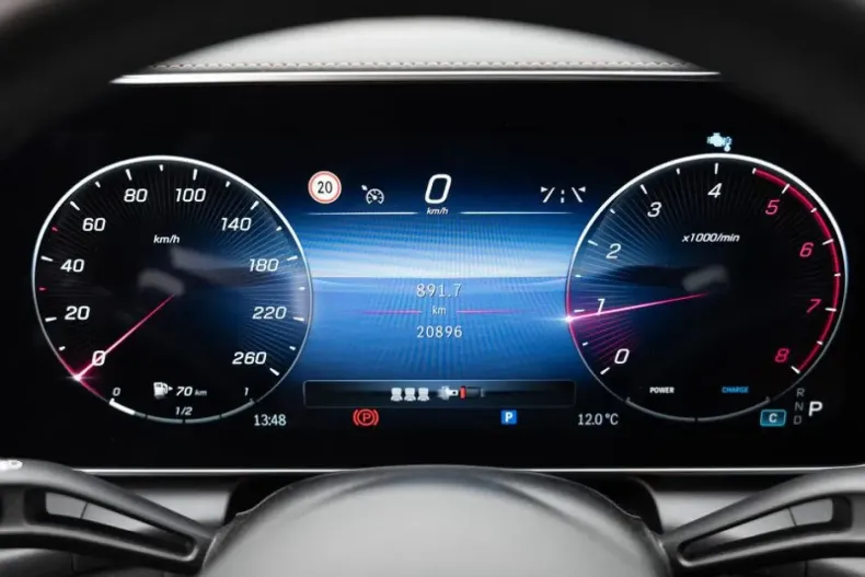 Mercedes-Benz GLC 200 din 2023 cu 20.900 km - oferta MER147089 - foto 11