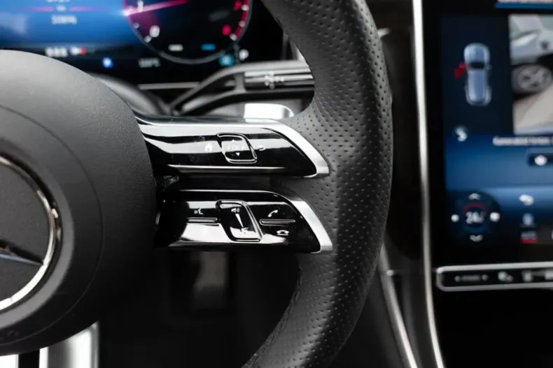 Mercedes-Benz GLC 200 din 2023 cu 20.900 km - oferta MER147089 - foto 18