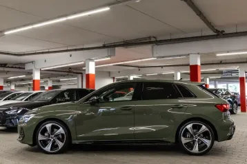 Audi A3 din 2024 - oferta AUD147090
