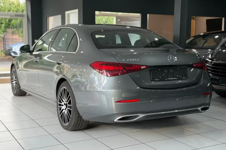 Mercedes-Benz C 200 din 2024 cu 32.500 km - oferta MER147092 - foto 3