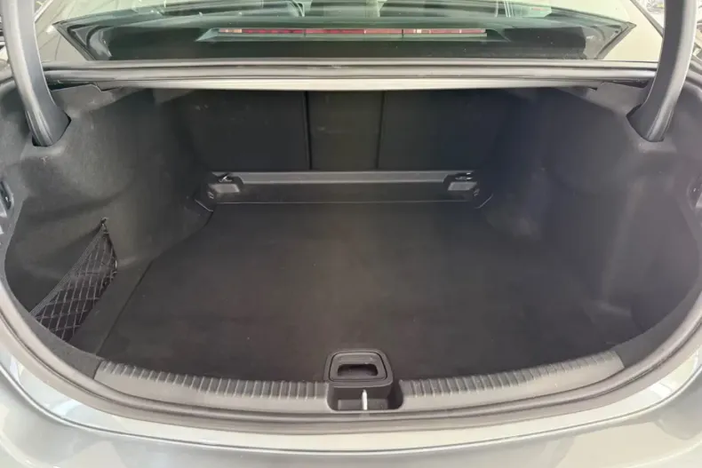 Mercedes-Benz C 200 din 2024 cu 32.500 km - oferta MER147092 - foto 4