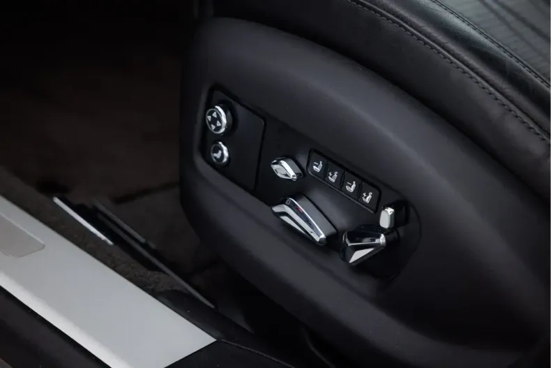 Bentley Flying Spur din 2022 cu 31.500 km - oferta BEN147093 - foto 20