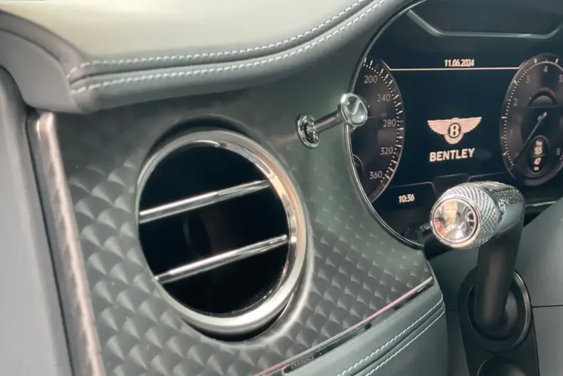 Bentley Flying Spur din 2024 cu 2.500 km - oferta BEN147096 - foto 11