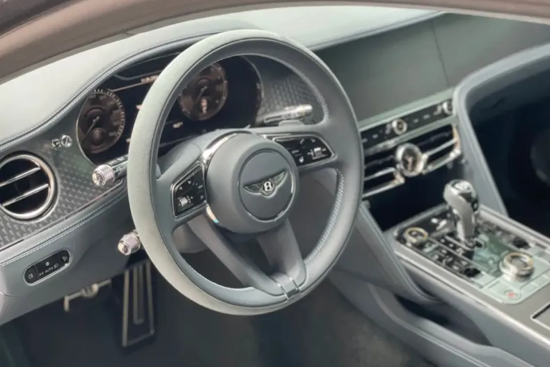 Bentley Flying Spur din 2024 cu 2.500 km - oferta BEN147096 - foto 13