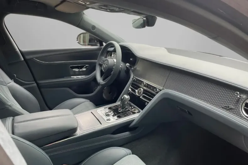 Bentley Flying Spur din 2024 cu 2.500 km - oferta BEN147096 - foto 17