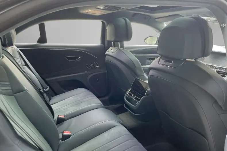 Bentley Flying Spur din 2024 cu 2.500 km - oferta BEN147096 - foto 23