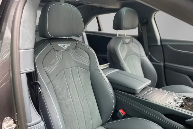 Bentley Flying Spur din 2024 cu 2.500 km - oferta BEN147096 - foto 26