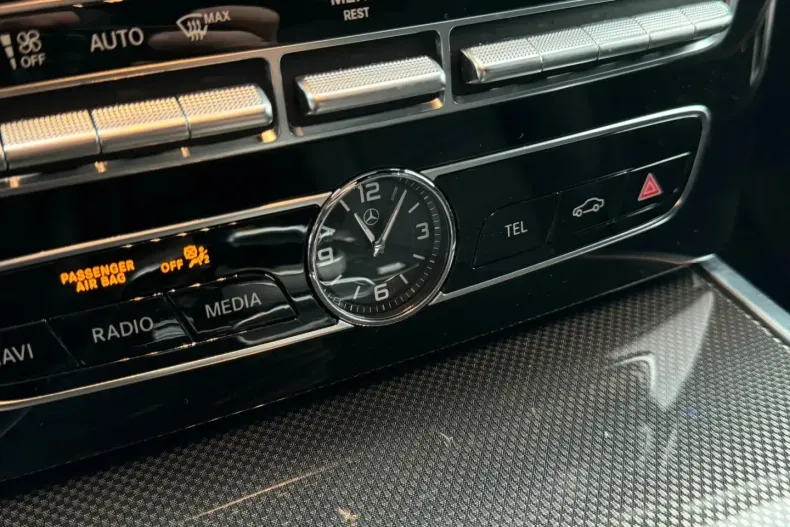 Mercedes-Benz G 400 din 2021 cu 42.250 km - oferta MER147103 - foto 24