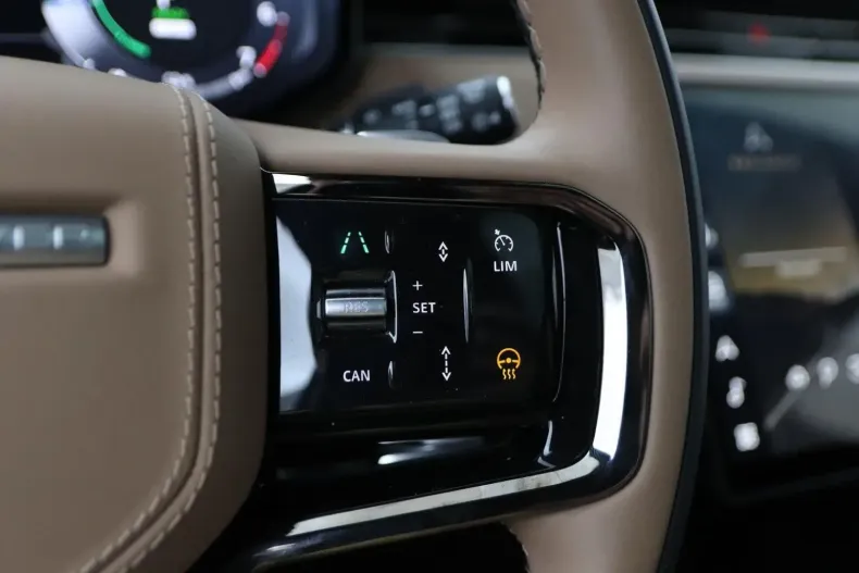 Land Rover Range Rover Sport din 2025 cu 3.107 km - oferta LAN147106 - foto 36