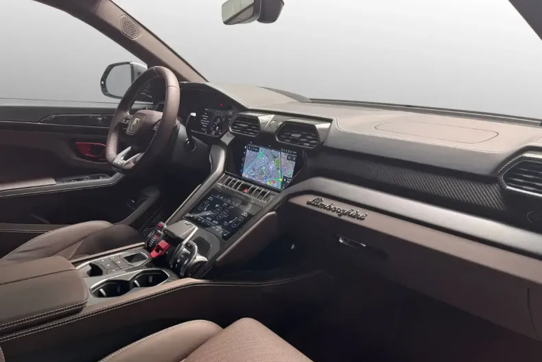 Lamborghini Urus din 2024 cu 9.200 km - oferta LAM147108 - foto 2