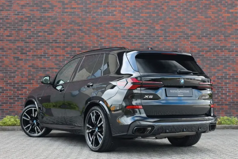 BMW X5 din 2025 cu 5.772 km - oferta BMW147111 - foto 2