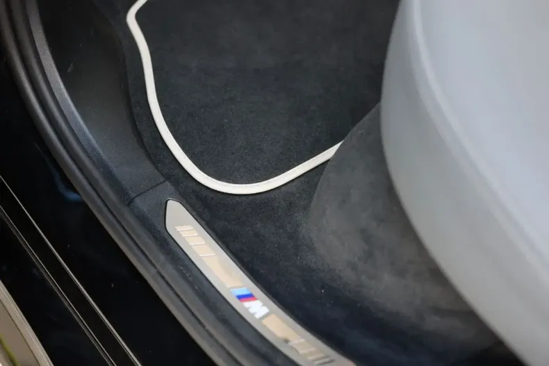 BMW X5 din 2025 cu 5.772 km - oferta BMW147111 - foto 4