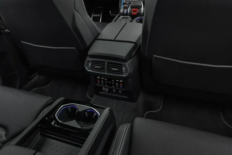 Lamborghini Urus din 2024 cu 6.450 km - oferta LAM147112 - foto 21