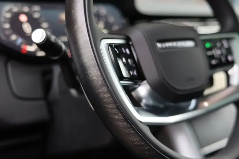 Land Rover Range Rover din 2025 cu 3.947 km - oferta LAN147115 - foto 11