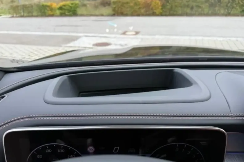 Mercedes-Benz GLC 300 din 2024 cu 12.311 km - oferta MER147117 - foto 14