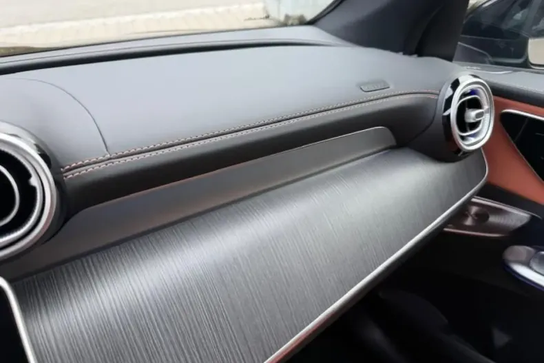 Mercedes-Benz GLC 300 din 2024 cu 12.311 km - oferta MER147117 - foto 15