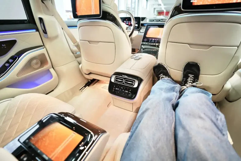 Mercedes-Benz S 580 din 2025 cu 27.700 km - oferta MER147118 - foto 27