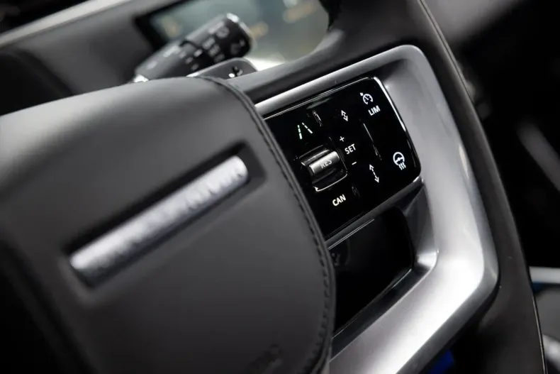 Land Rover Range Rover din 2025 cu 1.001 km - oferta LAN147119 - foto 30