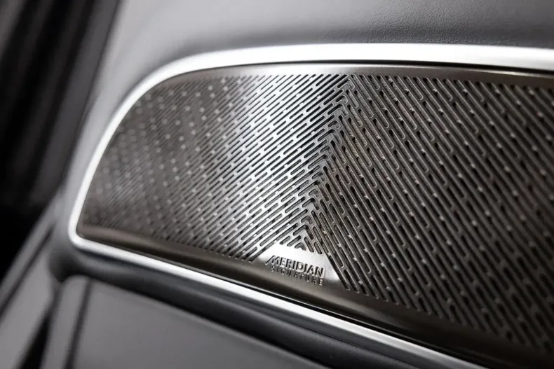 Land Rover Range Rover din 2025 cu 1.001 km - oferta LAN147119 - foto 32