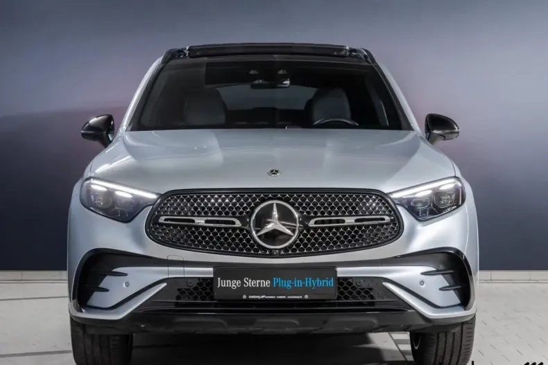 Mercedes-Benz GLC 300 din 2024 cu 8.705 km - oferta MER147120 - foto 1