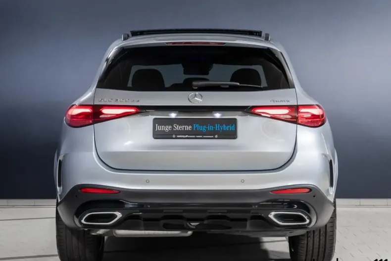 Mercedes-Benz GLC 300 din 2024 cu 8.705 km - oferta MER147120 - foto 3