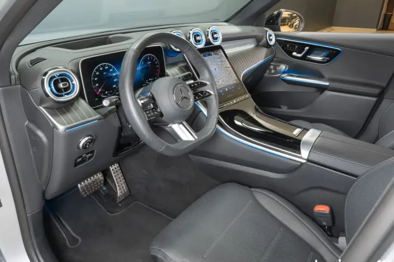 Mercedes-Benz GLC 300 din 2024 cu 8.705 km - oferta MER147120 - foto 11