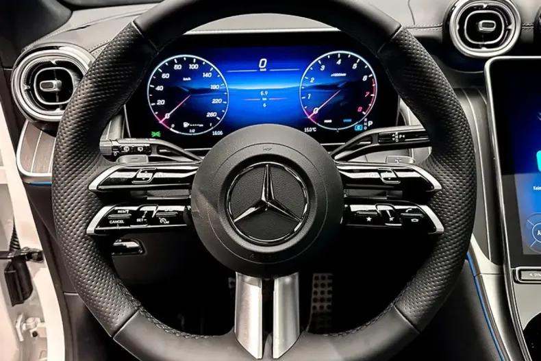 Mercedes-Benz GLC 200 din 2025 cu 11.196 km - oferta MER147121 - foto 7