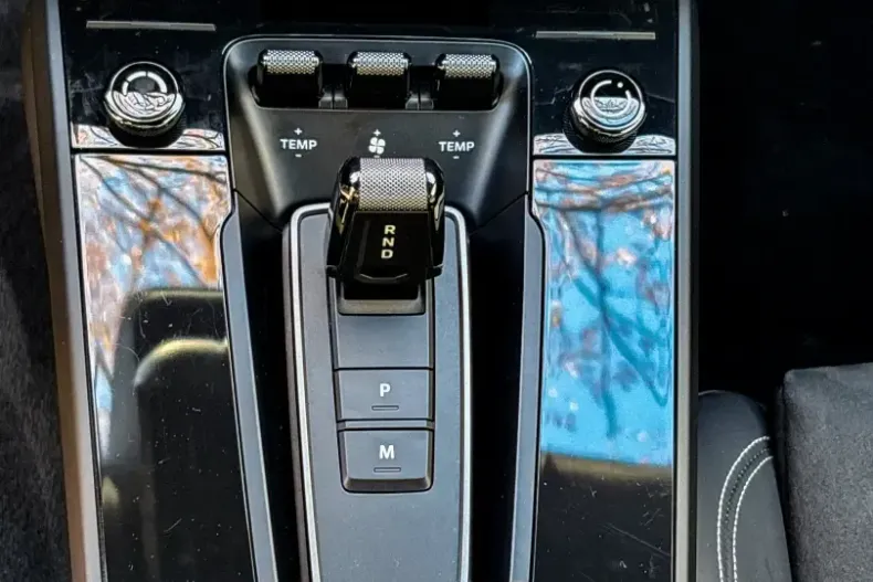 Porsche 911 din 2024 cu 15.900 km - oferta POR147124 - foto 12