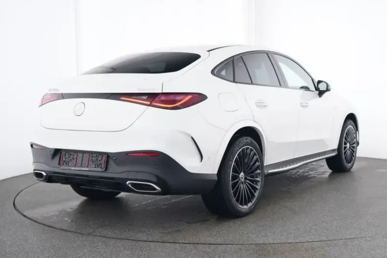 Mercedes-Benz GLC 300 din 2025 cu 8.886 km - oferta MER147129 - foto 4