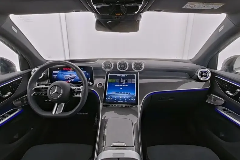 Mercedes-Benz GLC 300 din 2025 cu 8.886 km - oferta MER147129 - foto 7