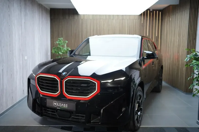 BMW XM din 2024 cu 14.950 km - oferta BMW147133 - foto 1