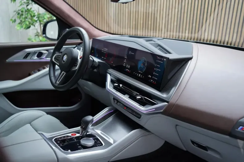 BMW XM din 2024 cu 14.950 km - oferta BMW147133 - foto 2