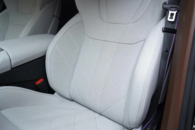 BMW XM din 2024 cu 14.950 km - oferta BMW147133 - foto 20