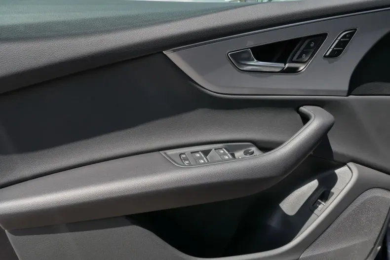 Audi Q8 din 2025 cu 29.200 km - oferta AUD147134 - foto 21