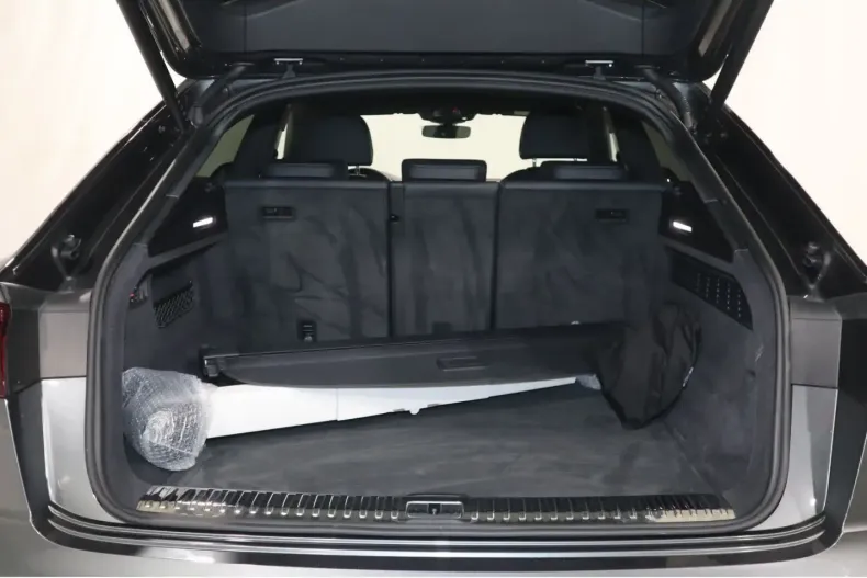 Audi Q8 din 2024 cu 24.858 km - oferta AUD147138 - foto 5