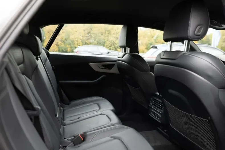 Audi Q8 din 2021 cu 78.955 km - oferta AUD147155 - foto 5