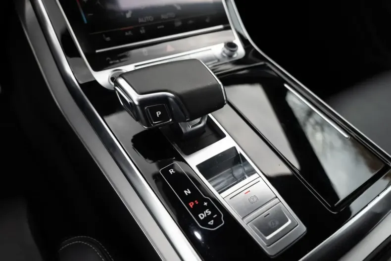 Audi Q8 din 2021 cu 78.955 km - oferta AUD147155 - foto 16