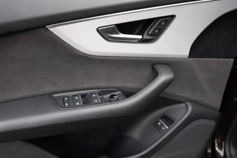 Audi Q8 din 2021 cu 78.955 km - oferta AUD147155 - foto 23